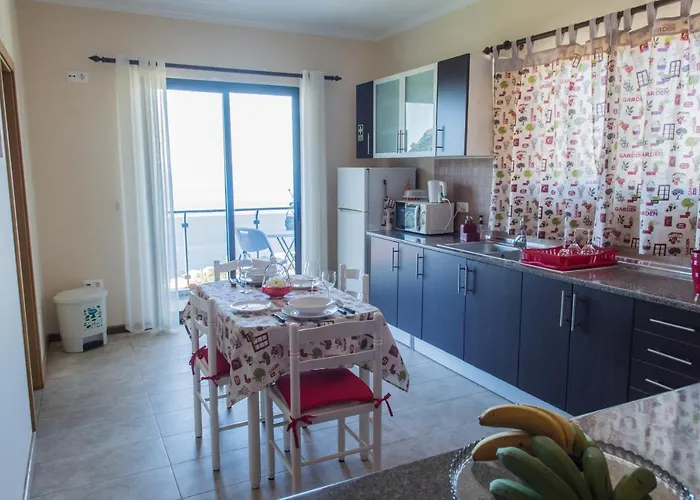 “venik House” Sea_mountains_relaxing_barbecue Funchal (Madeira)